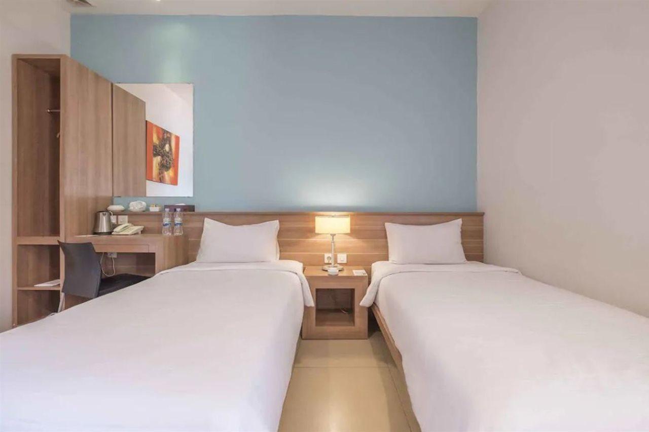 Aswin Hotel And Spa Makassar Kültér fotó