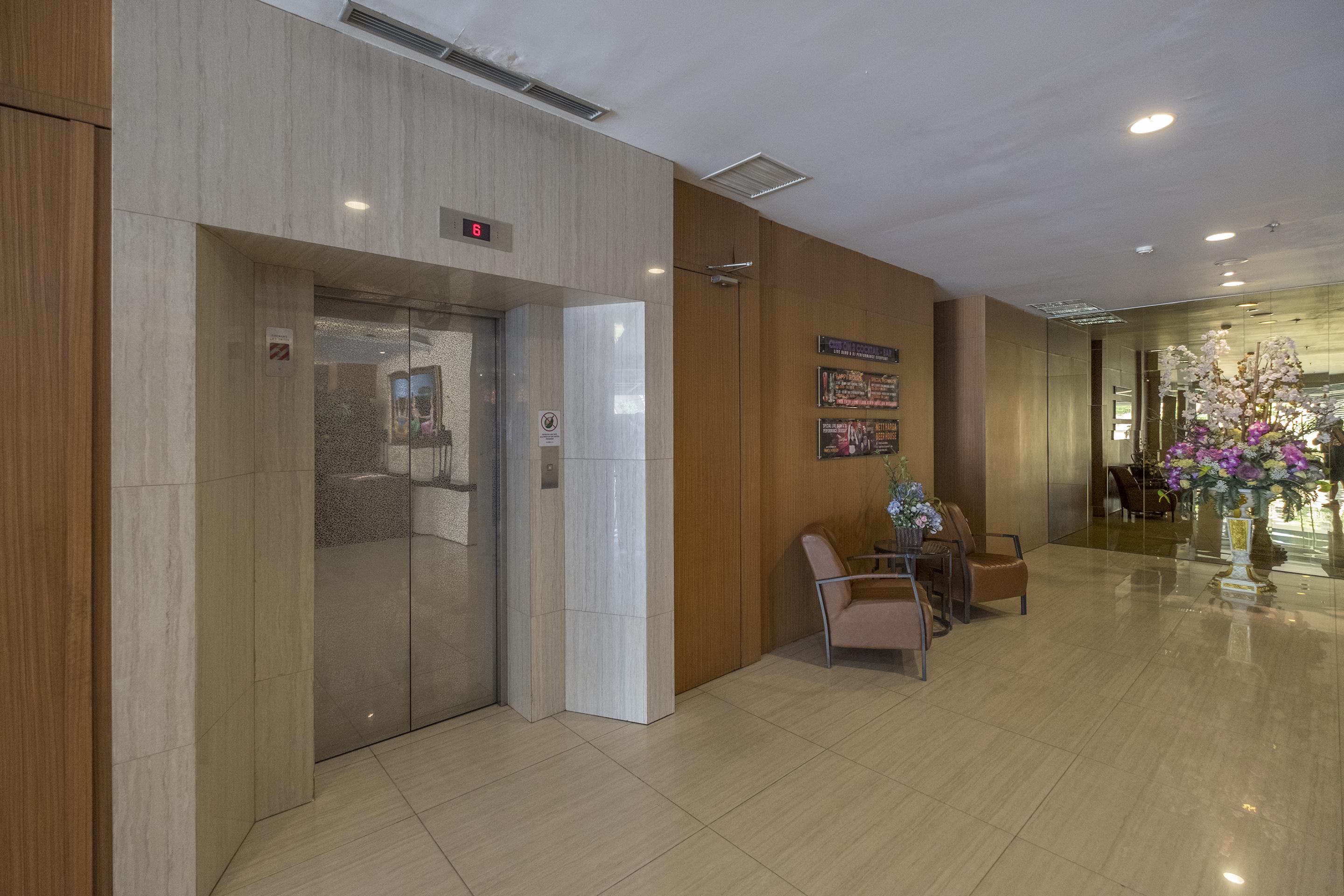 Aswin Hotel And Spa Makassar Kültér fotó