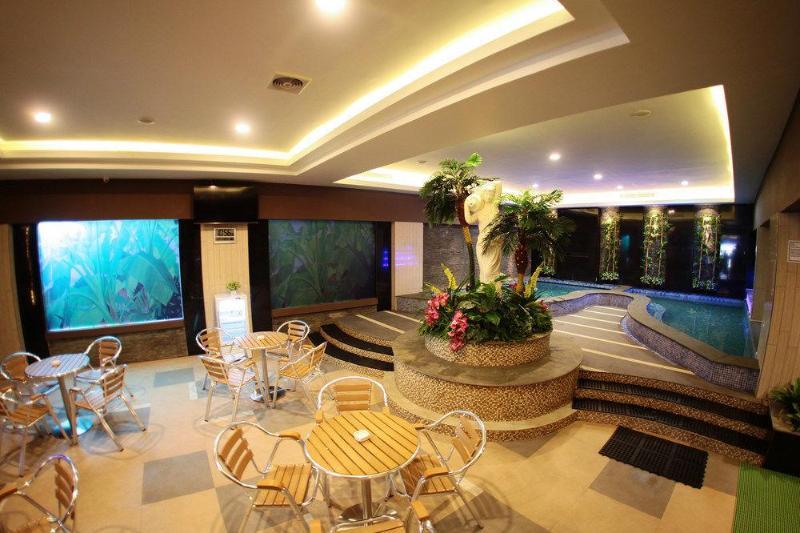 Aswin Hotel And Spa Makassar Kültér fotó