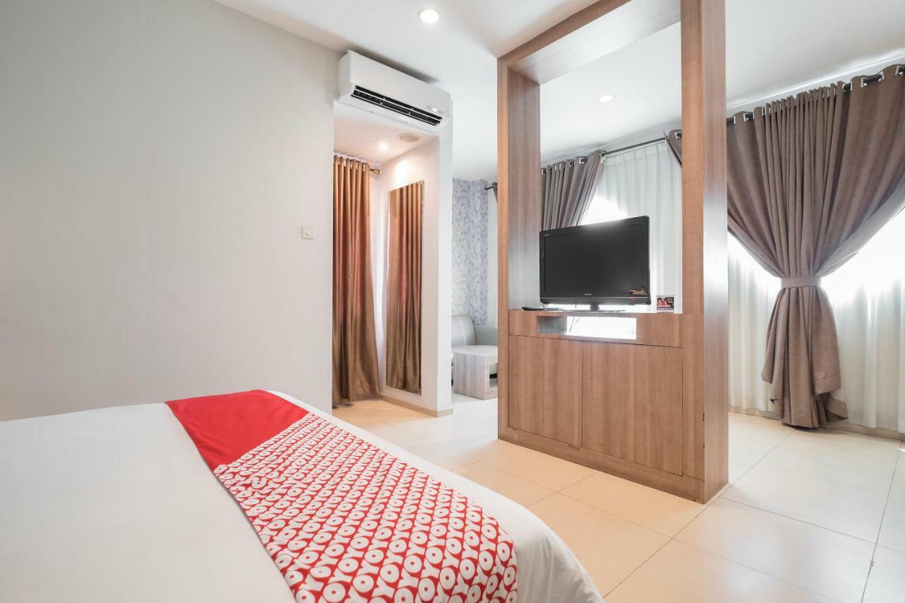 Aswin Hotel And Spa Makassar Kültér fotó